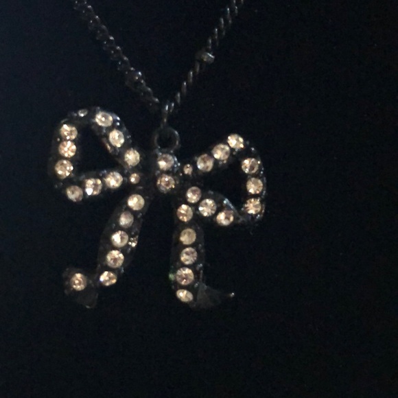 Betsy Johnson Rhinestone Bow Necklace - Picture 2 of 3
